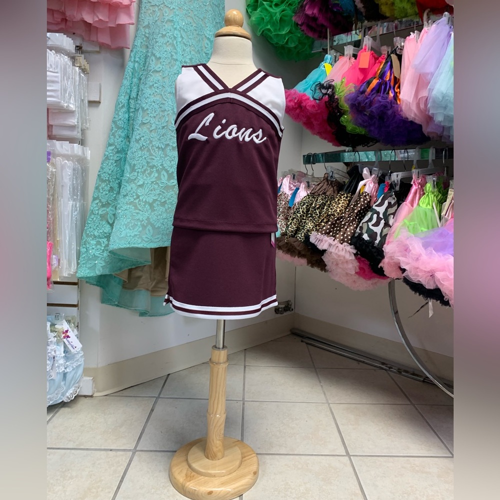Kids Size 7 or 8 Burgundy Maroon & White Lions Logo Cheerleading Uniform Set NWT